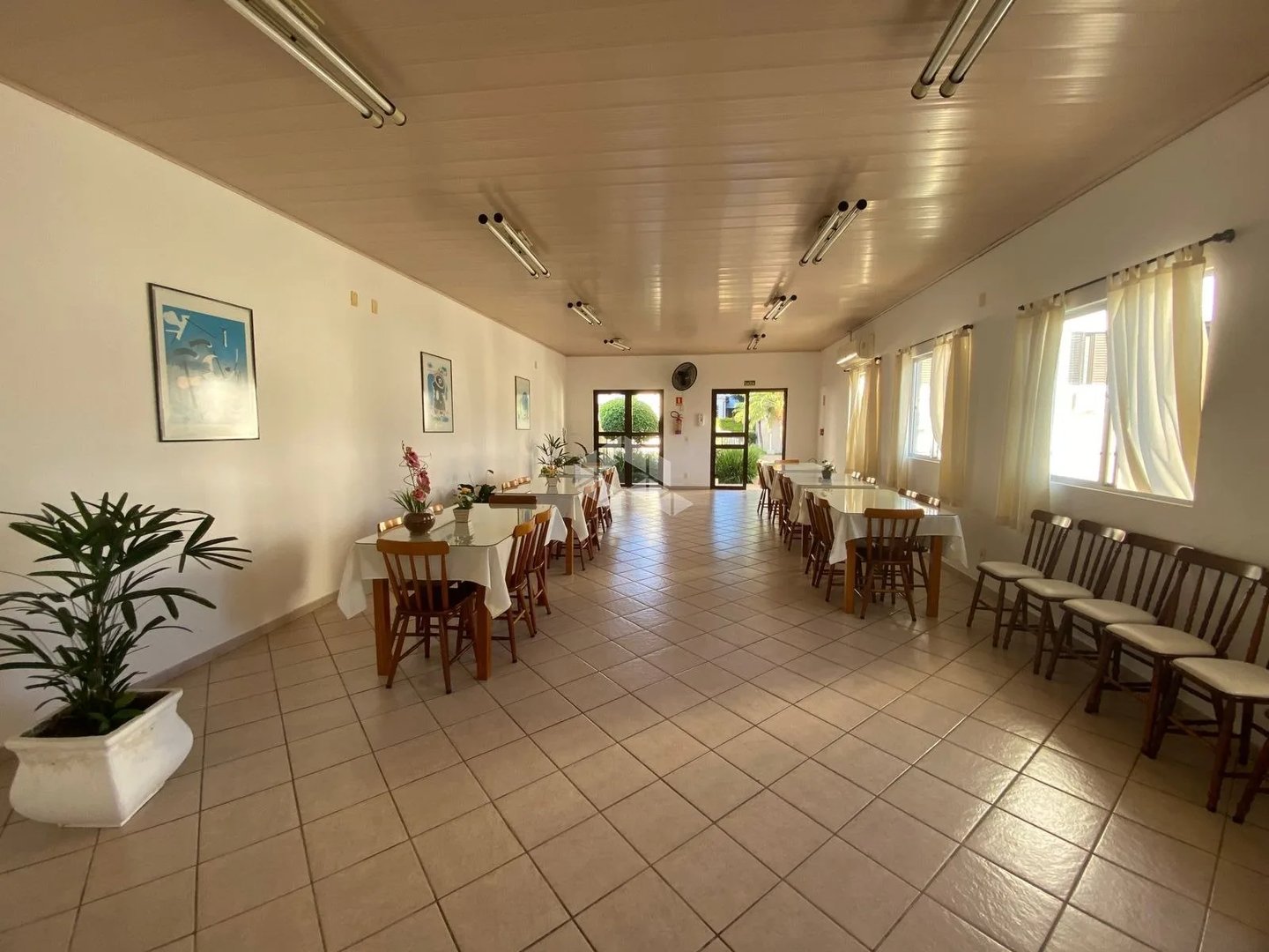 Apartamento com 2 quartos, 2 vagas e 75.92m² - Foto 24