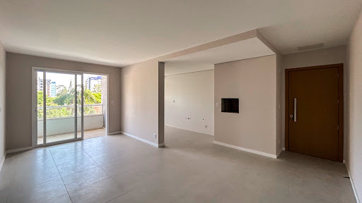 Apartamento no Residencial Via Del Pini com 2 dormitórios