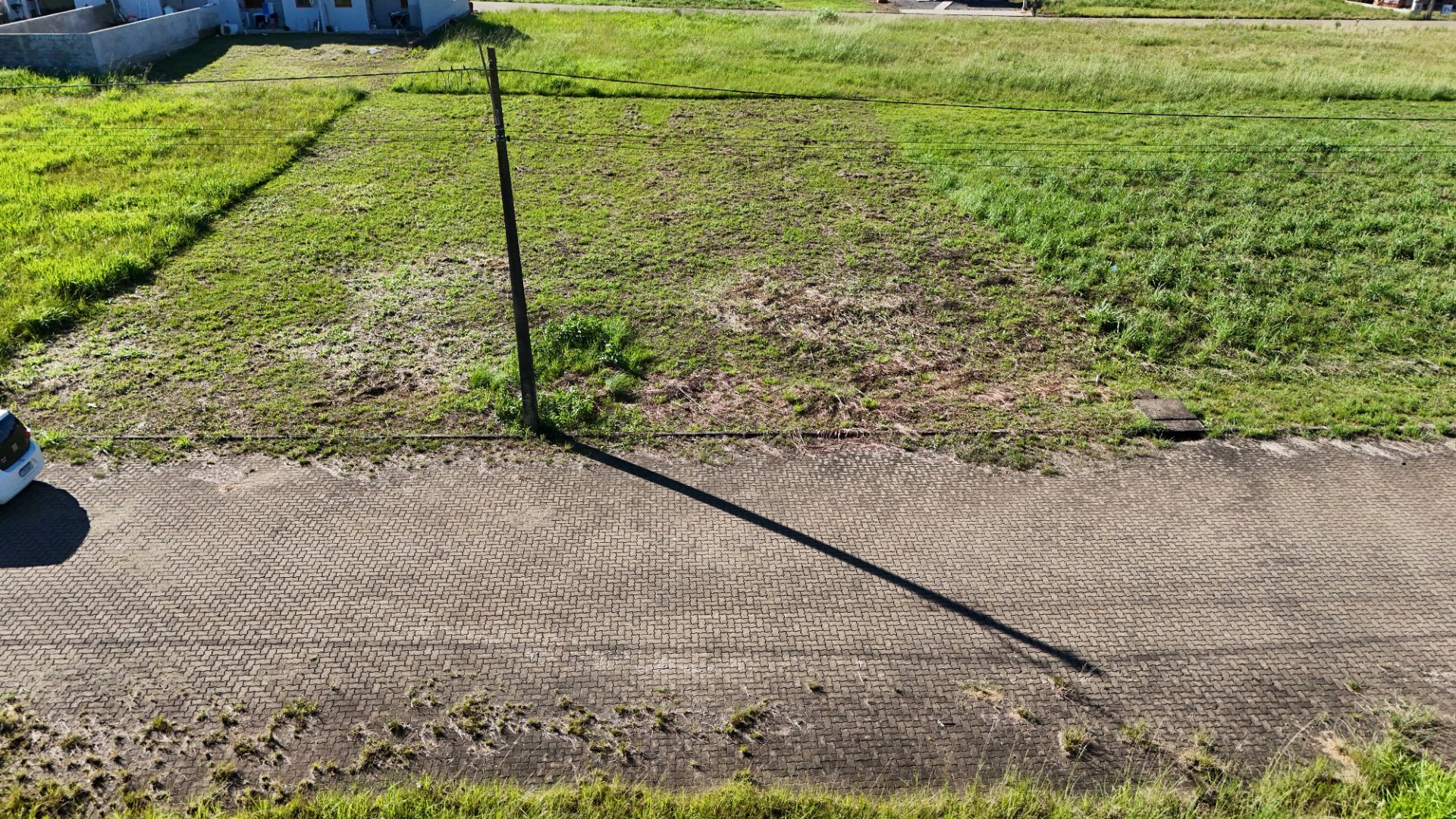 Terreno no Loteamento Gressler com 396 m² - Foto 4
