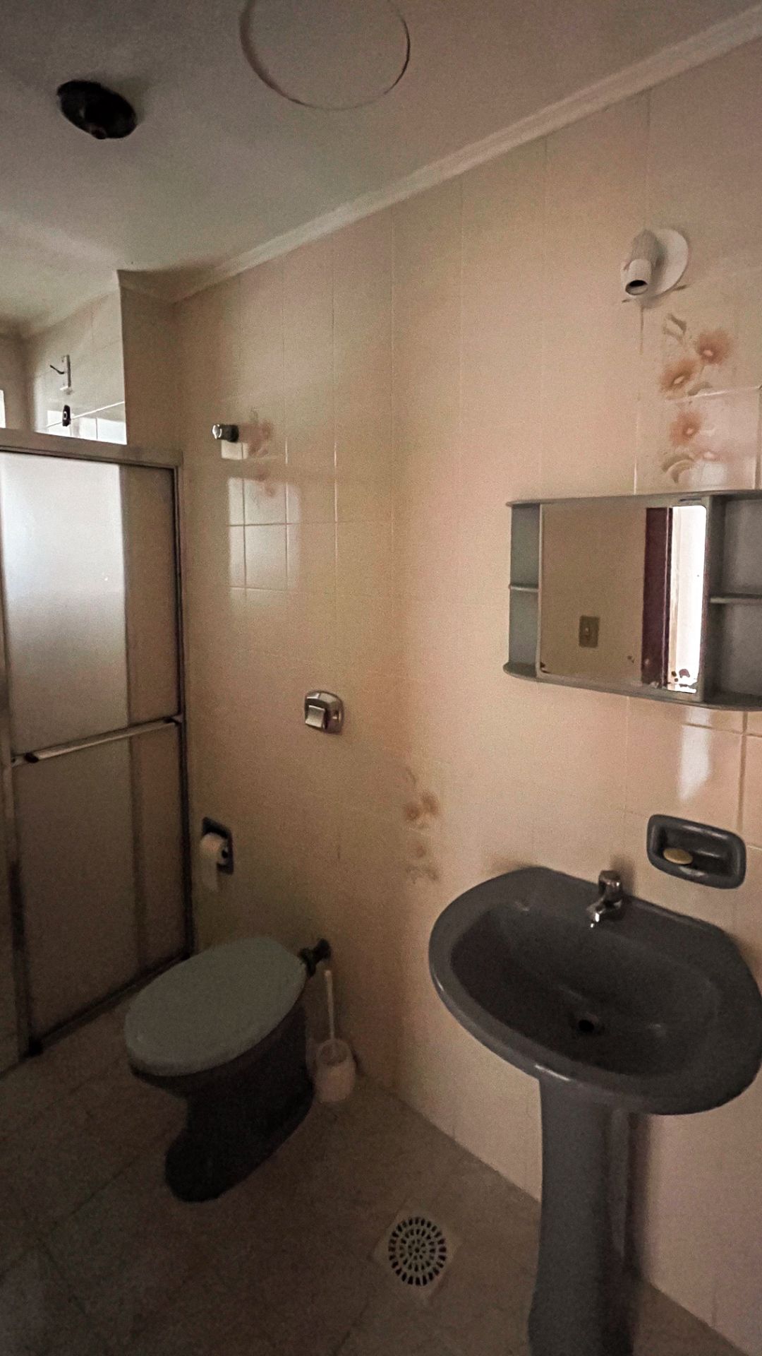 Apartamento de 1 Dormitório com vaga de garagem no centro - Foto 6