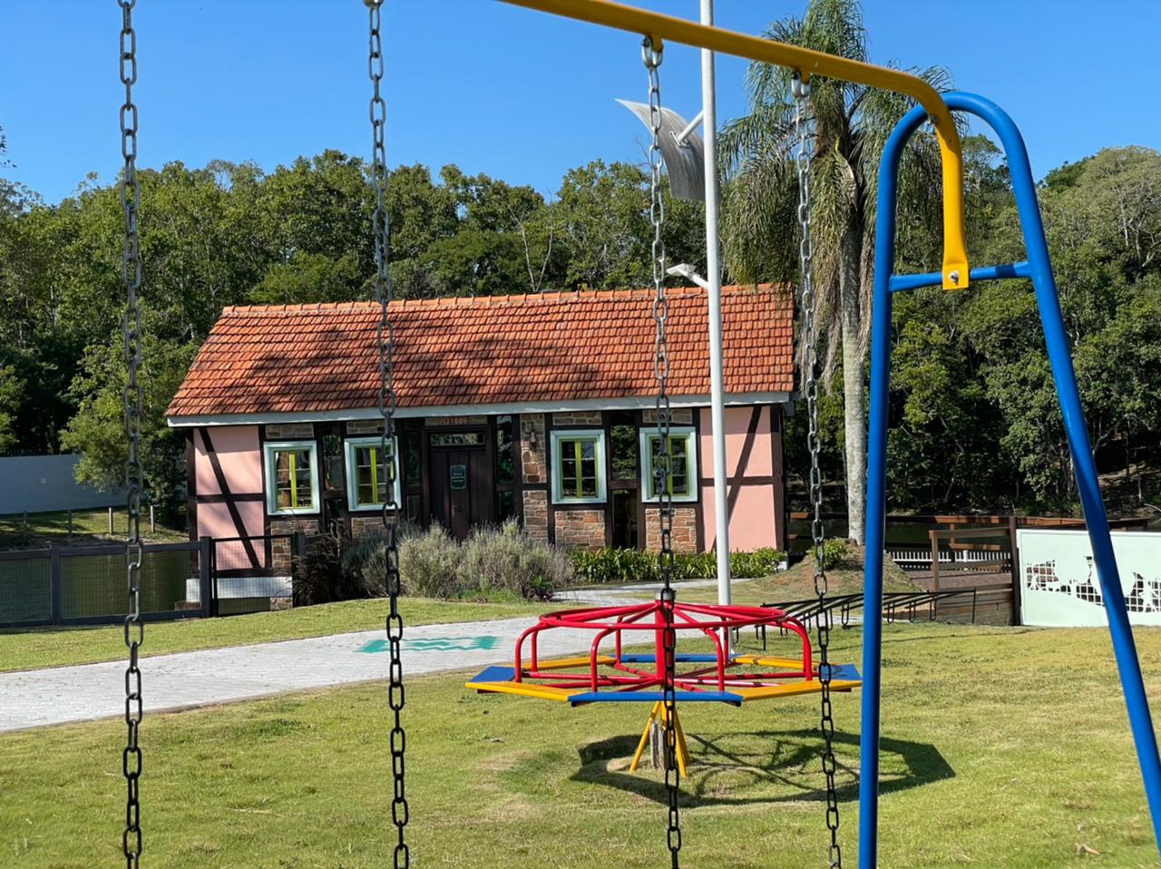 Terreno no Condomínio Parque Europa com 3353 m² - Foto 24