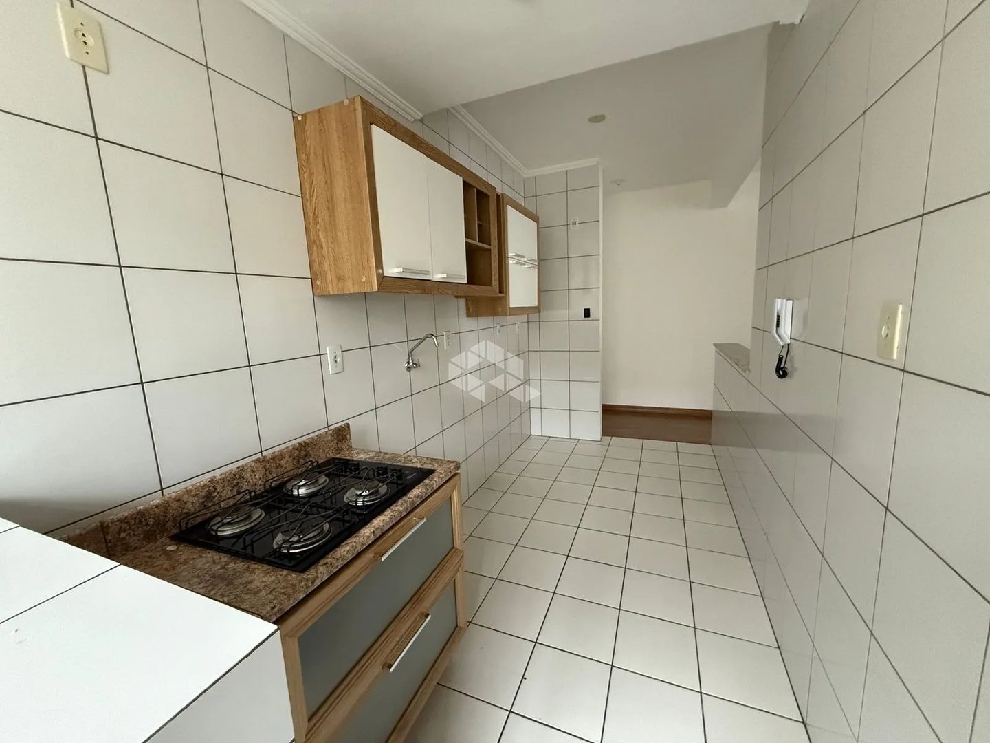 Apartamento com 2 quartos, 1 vaga e 65.63m² - Foto 11