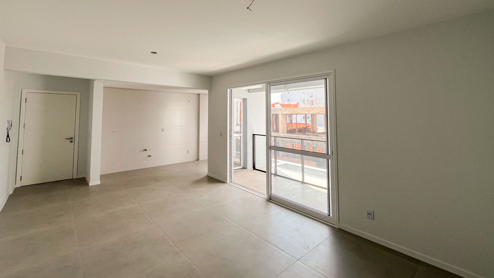 Apartamento no Residencial Gaudi com 2 dormitórios e Suíte - Foto 3