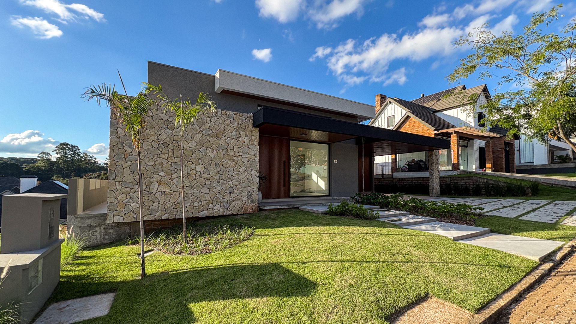 Casa no Condomínio Serra Azul com 3 dormitórios e área gourmet - Foto 3