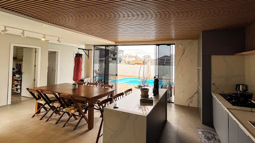 Casa no Santo Inácio com 4 dormitórios, 3 Suítes e Piscina - Foto 23