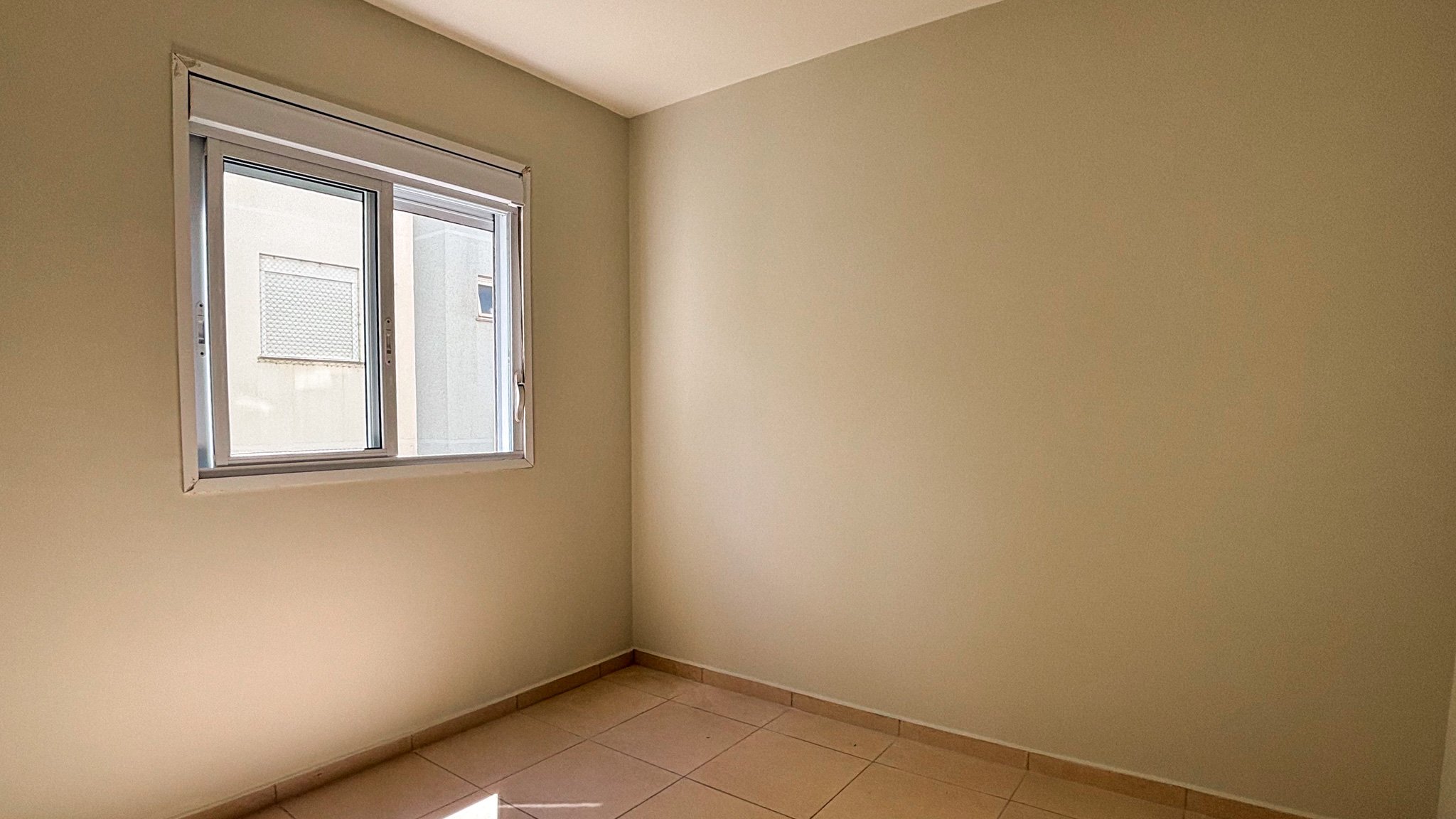 Apartamento com 2 dormitórios no bairro Aliança - Foto 6