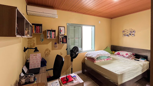 Casa na Pedreira com 3 Dormitórios e pátio amplo - Foto 7