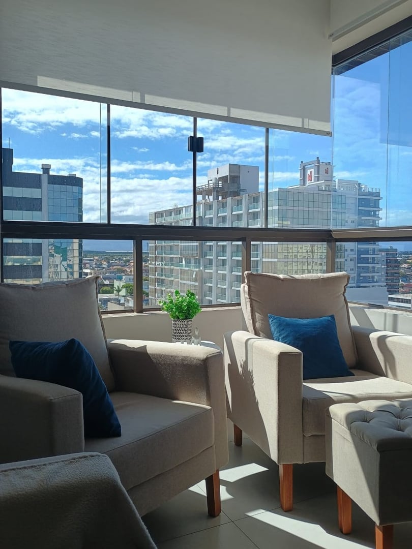 Apartamento com 2 dormitórios para venda no Centro. - Foto 25