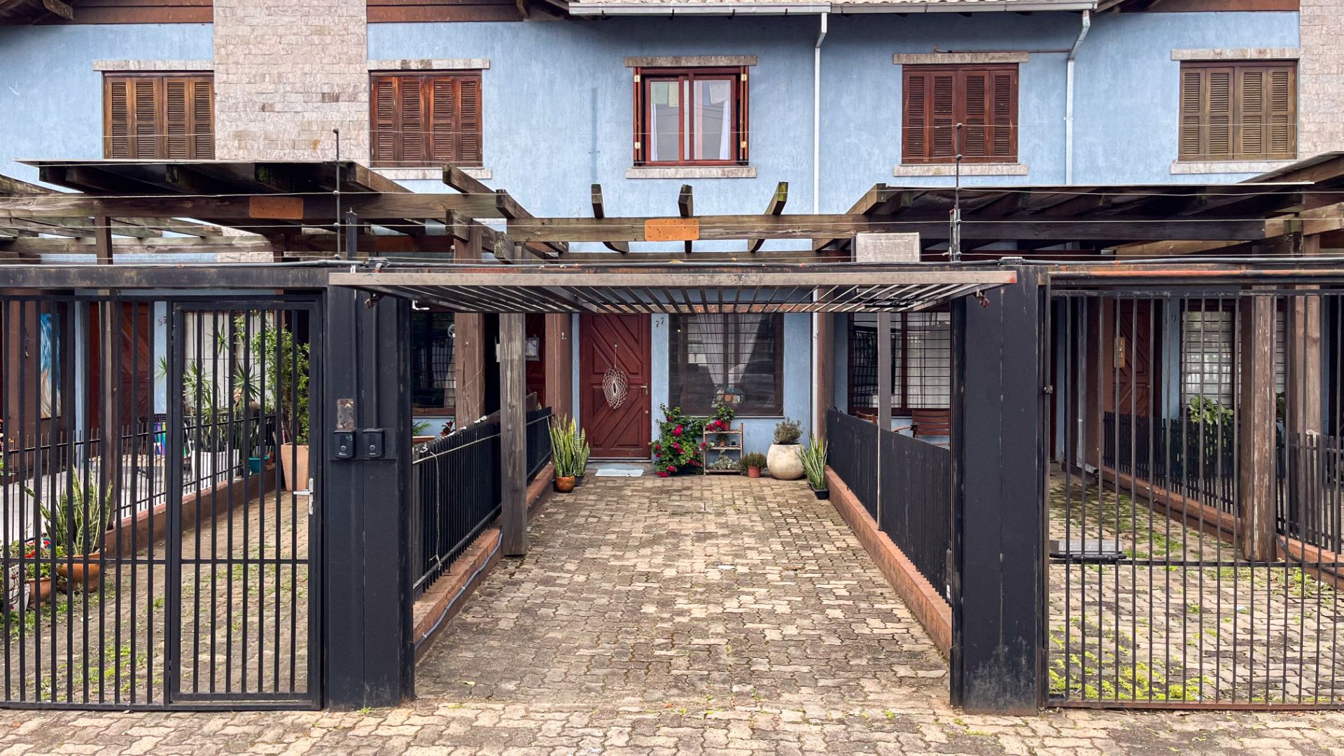 Duplex no centro com 2 Dormitórios - Foto 4