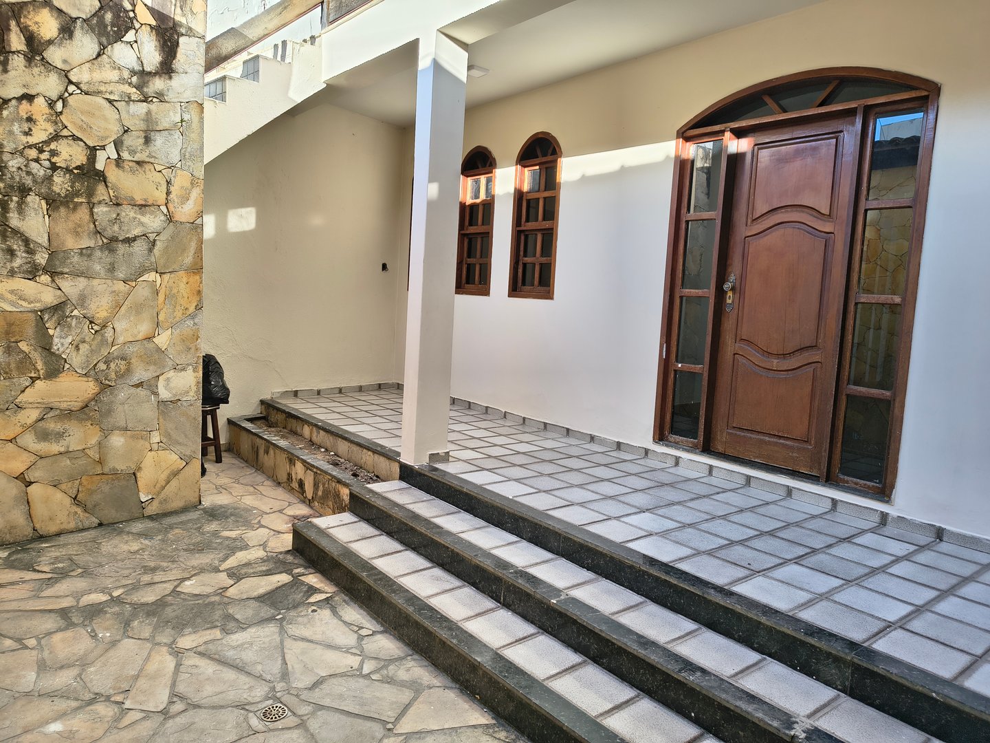 Casa para locação - Centro