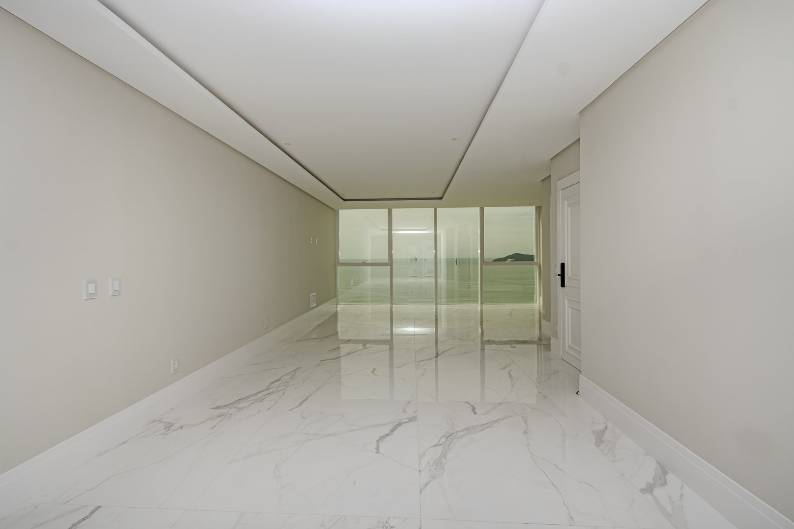 Apartamento Frente Mar no Edifício Boreal Tower à venda em Balneário Camboriú — foto 3