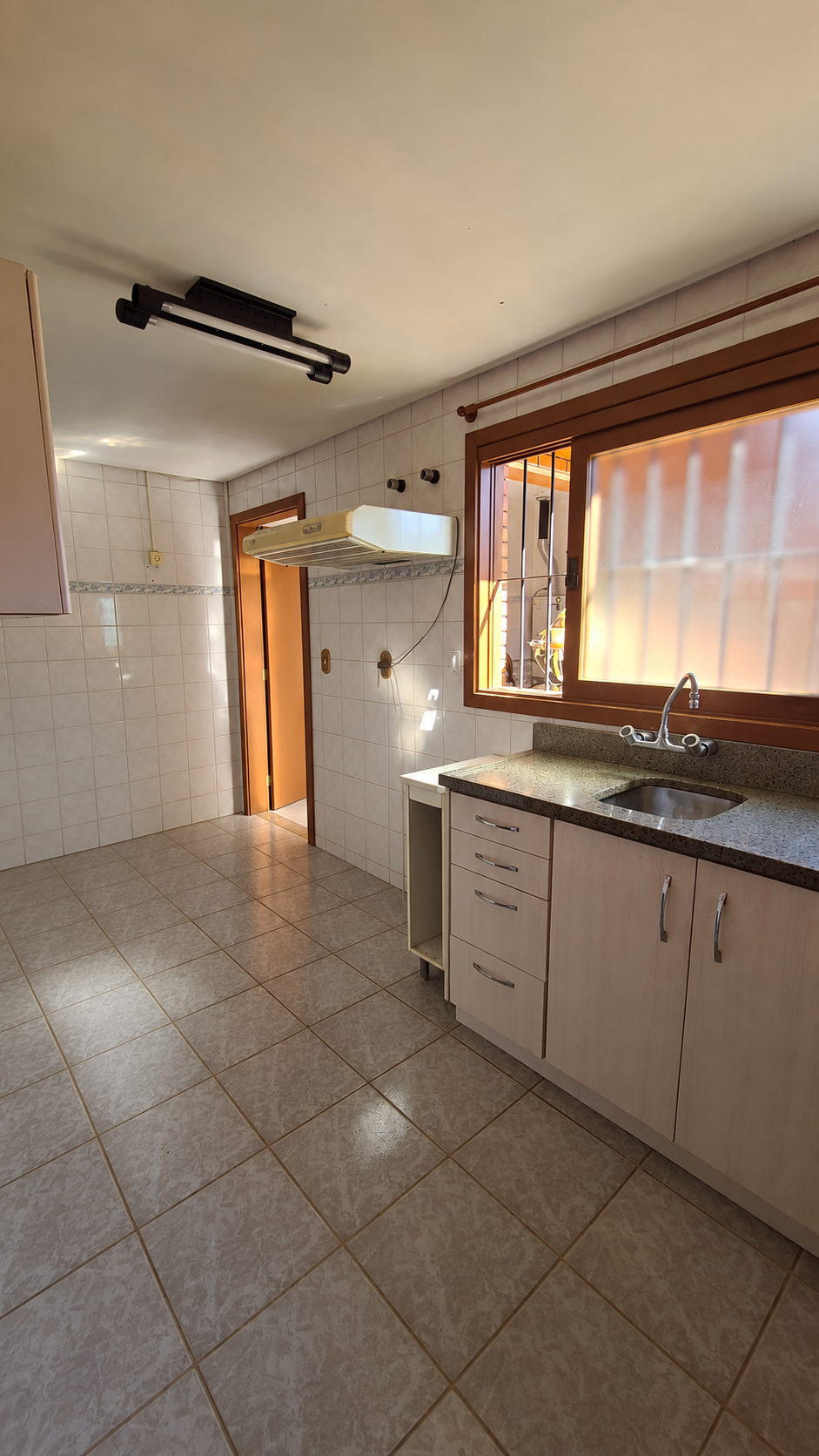 Duplex no Santo Inácio com 3 dormitórios e pátio amplo - Foto 21