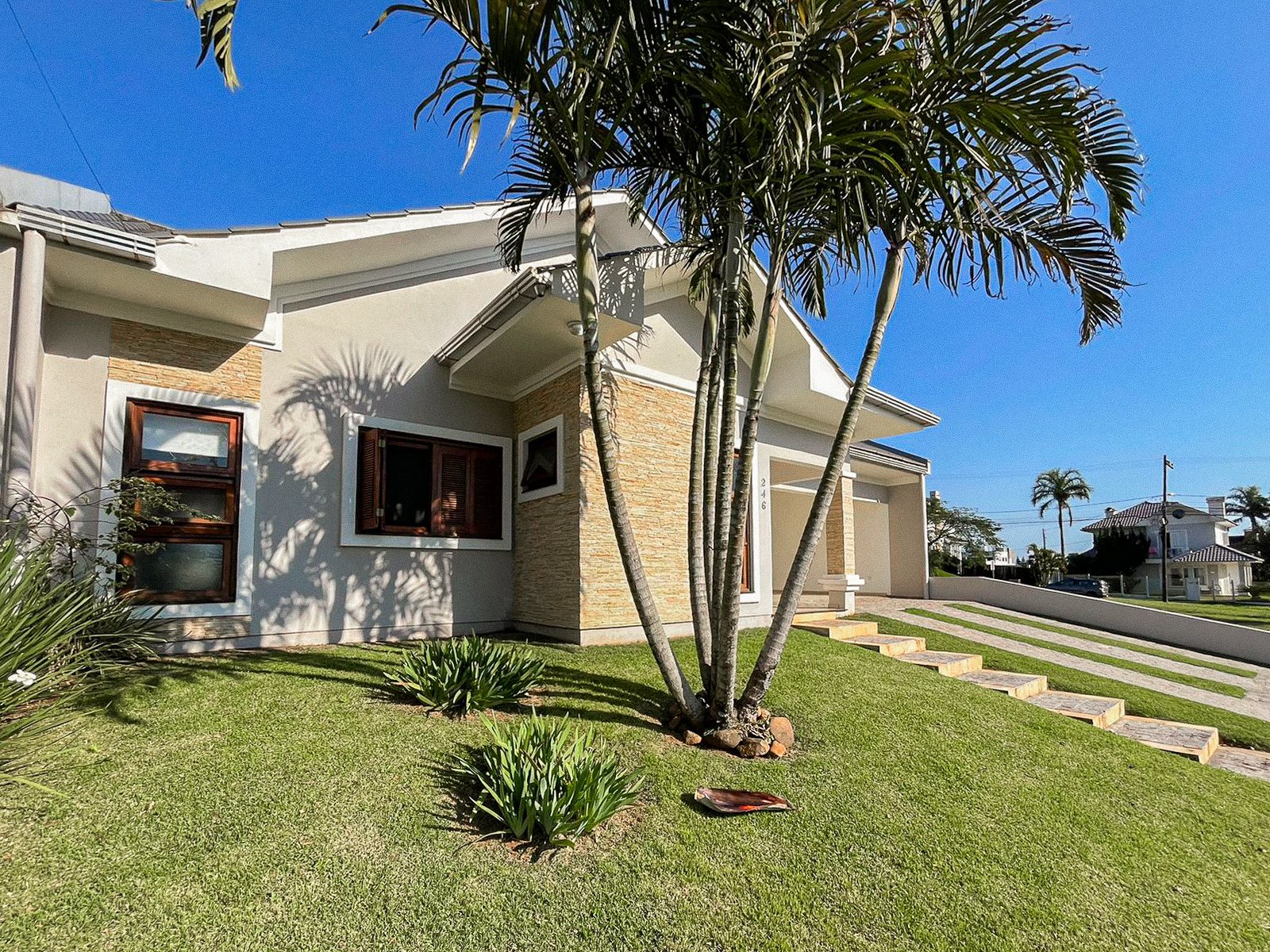 Casa de Condomínio com piscina e quiosque - Foto 6