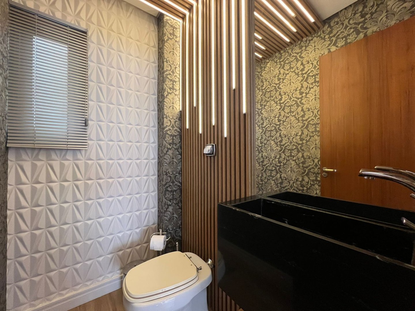 COBERTURA NO CENTRO COM 03 SUÍTES E PISCINA - Foto 4