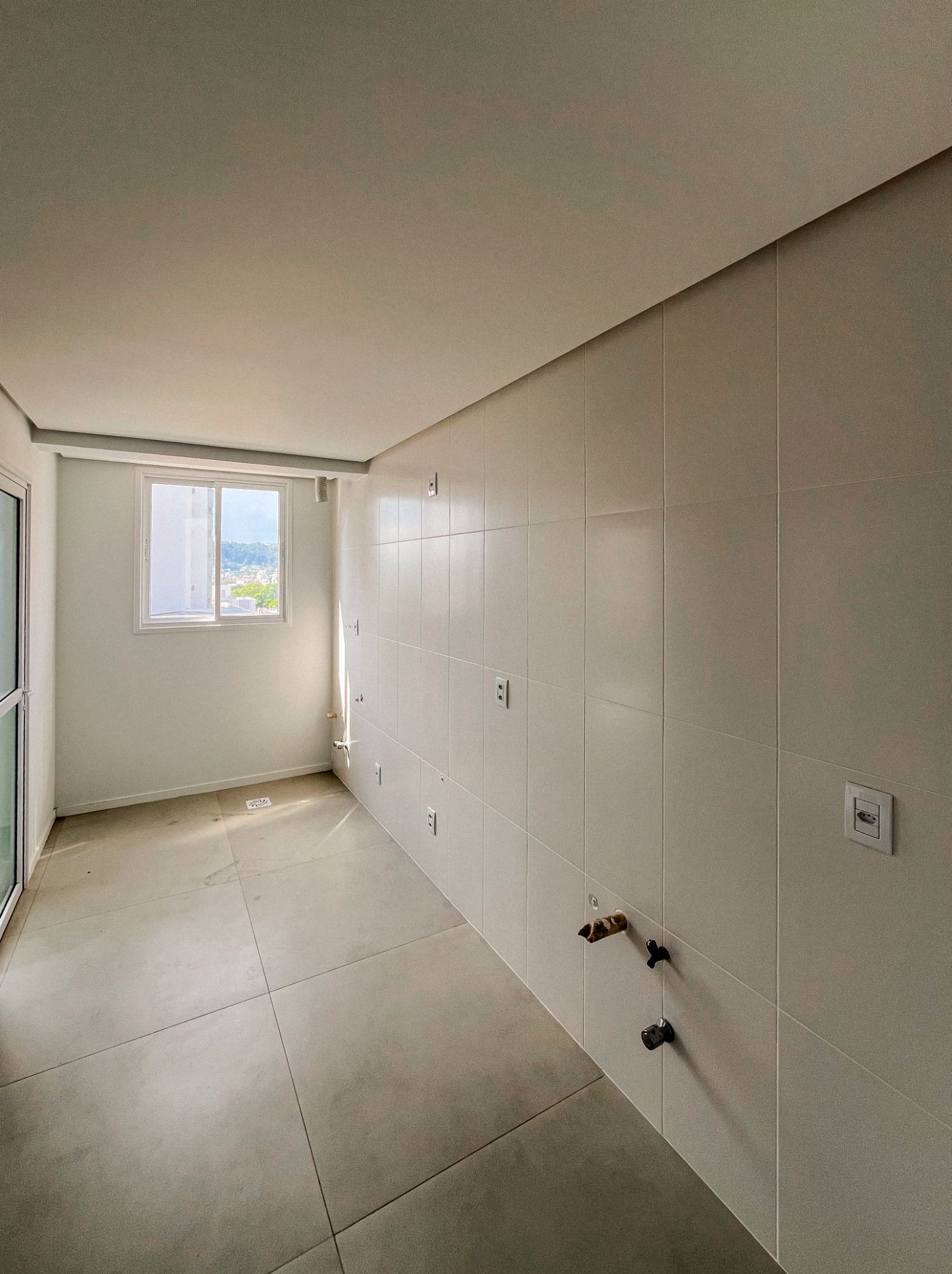 Apartamento no Residencial Gaudi com 2 dormitórios e Suíte - Foto 3