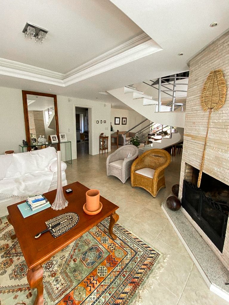 Casa no Santo Inácio com 3 dormitórios e pátio com piscina - Foto 7
