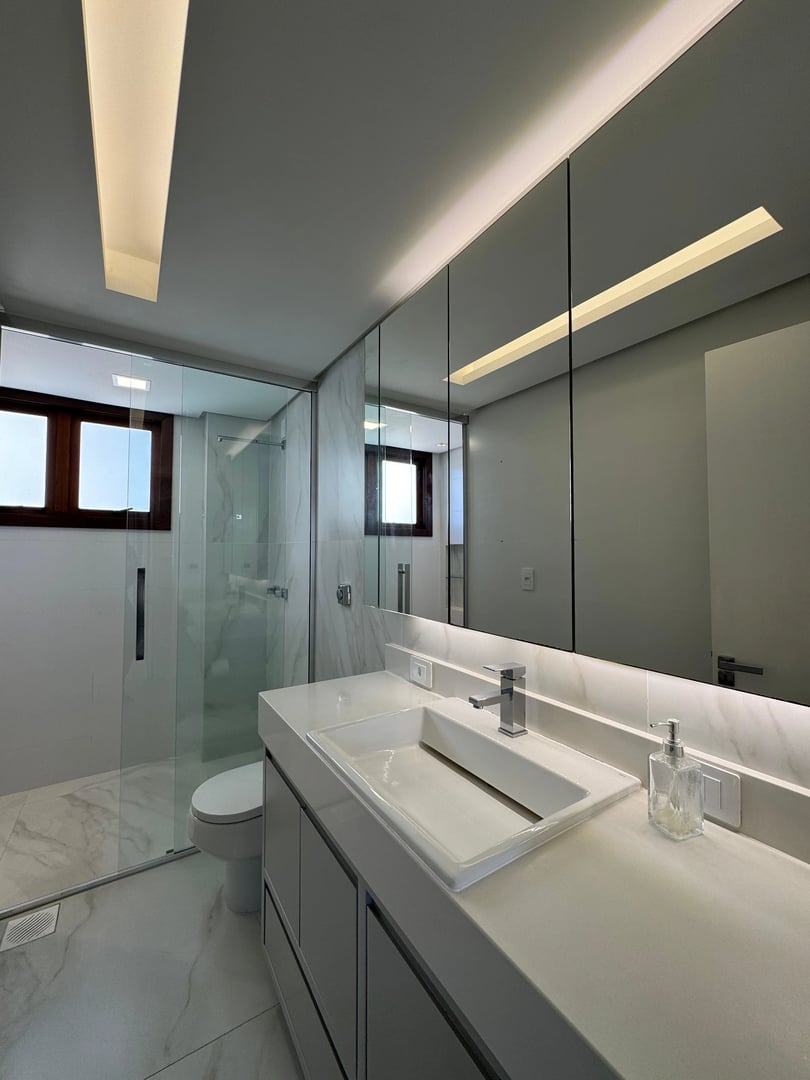 Apartamento no Centro com 3 dormitórios, sendo 1 suíte. - Foto 10