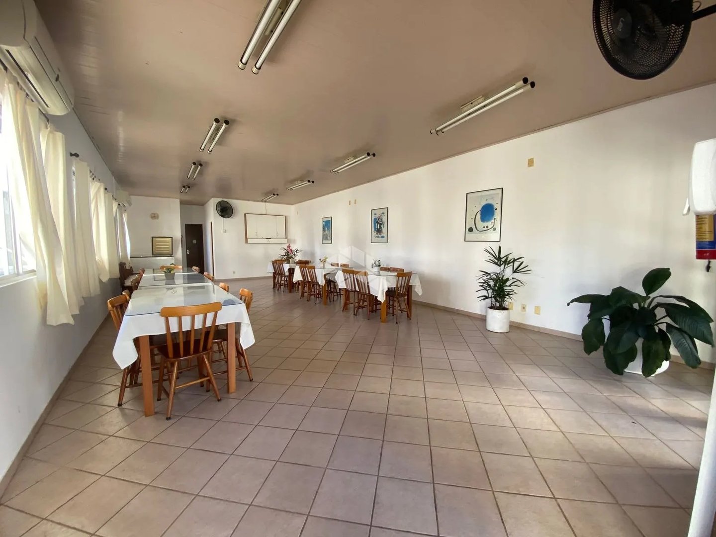 Apartamento com 2 quartos, 2 vagas e 75.92m² - Foto 29