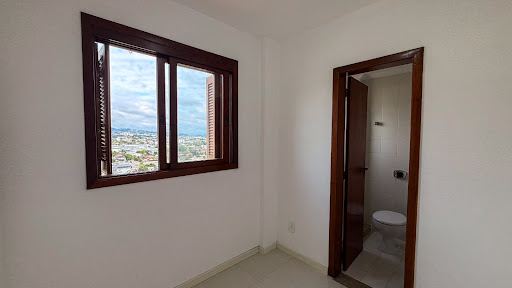Apartamento no universitário com 3 dormitórios e 2 vagas - Foto 4
