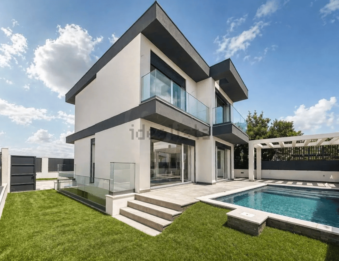 HOUSE - 34956317