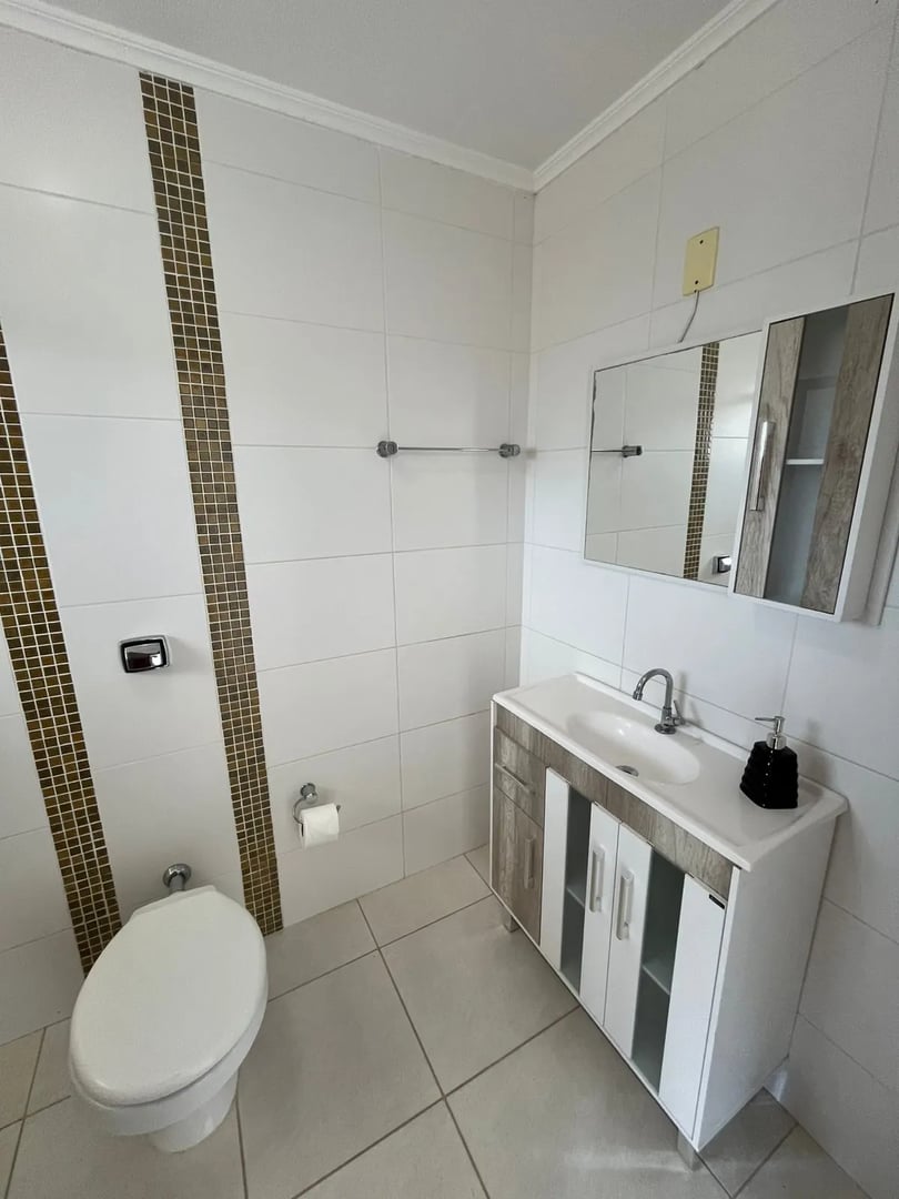 Duplex no bairro Arroio Grande com 3 dormitórios, sendo 1 suíte - Foto 17