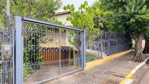 Casa na Independência com 3 dormitórios e piscina - Foto 8
