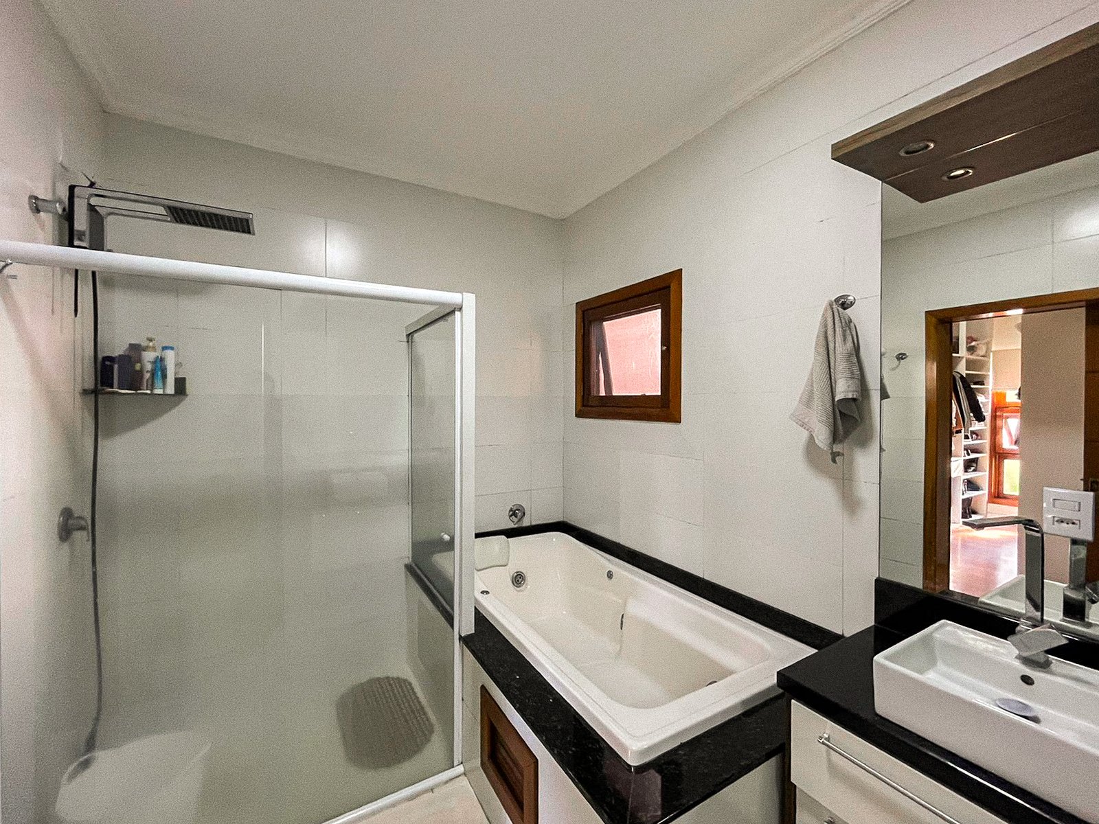 Casa de Condomínio com piscina e quiosque - Foto 17