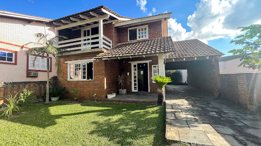 Casa no Jardim Europa com 2 dormitórios