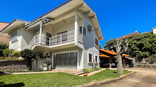Casa no Higienópolis com 3 dormitórios e amplo pátio - Foto 3