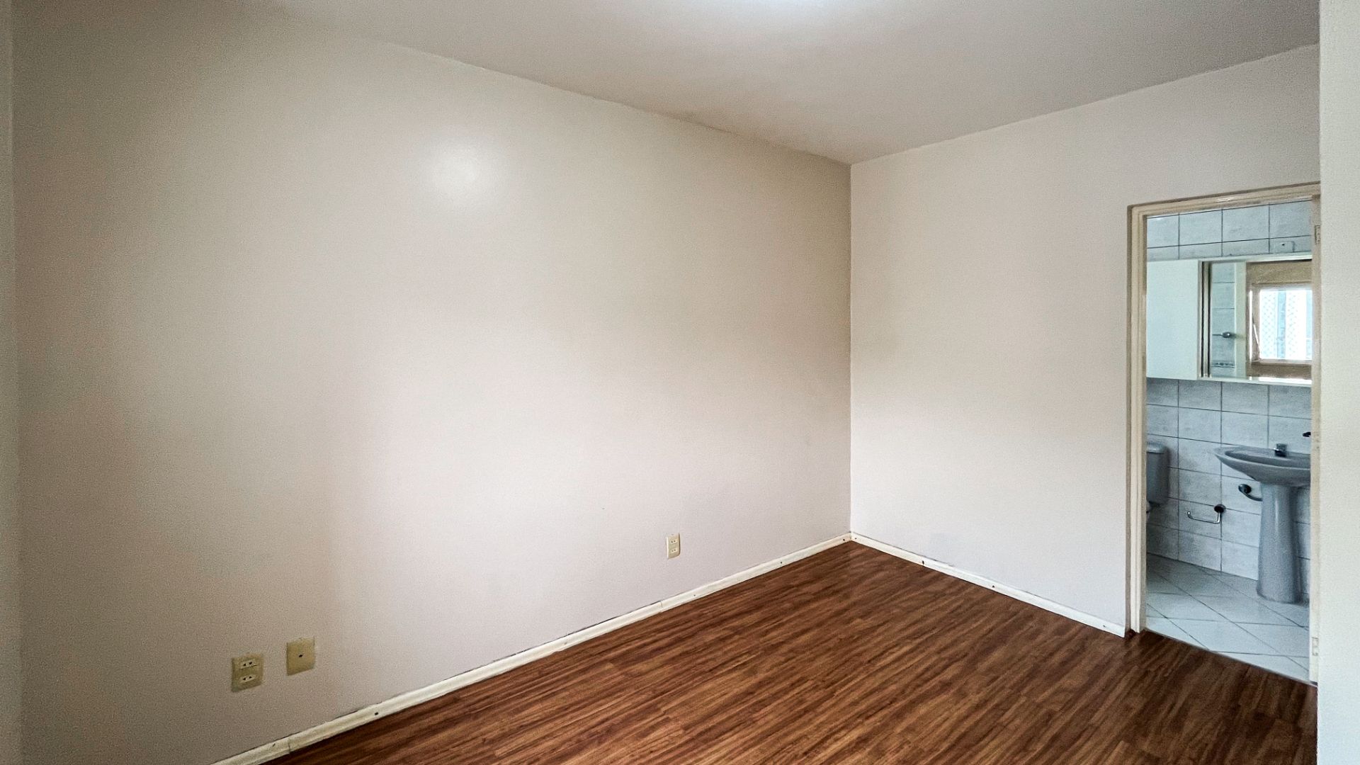 Apartamento no Higienópolis com 3 Dormitórios e sacada - Foto 10