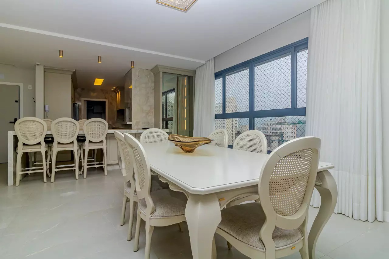 Apartamento no Edifício Muller Ocean Club à venda no centro de Balneário Camboriú — foto 4
