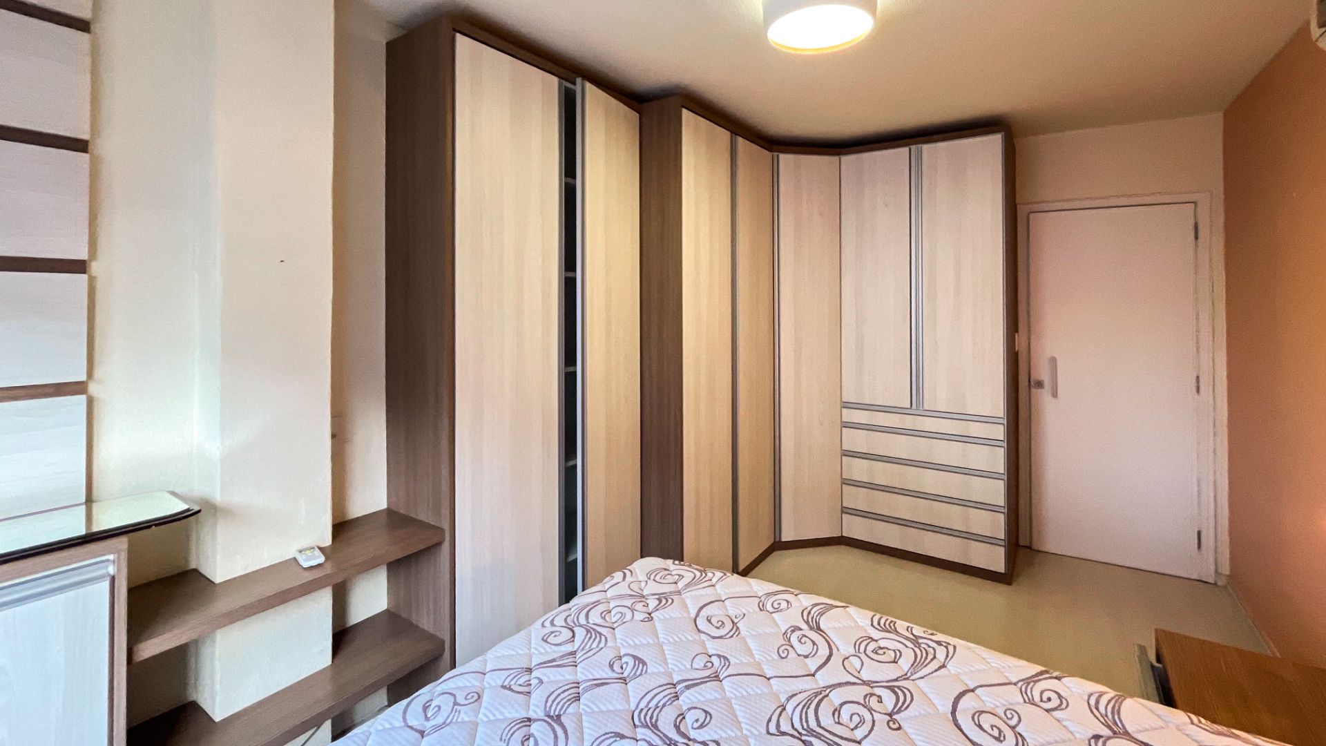 Apartamento Mobiliado no centro com 2 Dormitórios - Foto 10