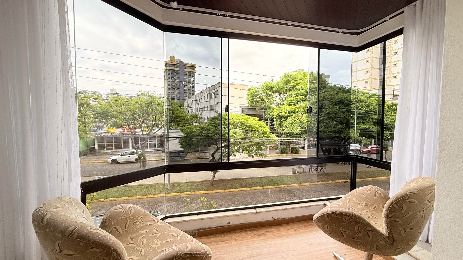 Apartamento no Centro com 3 dormitórios - Foto 13