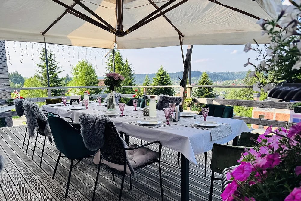 Ресторан Щастя 12 / Парк-готель Щастя