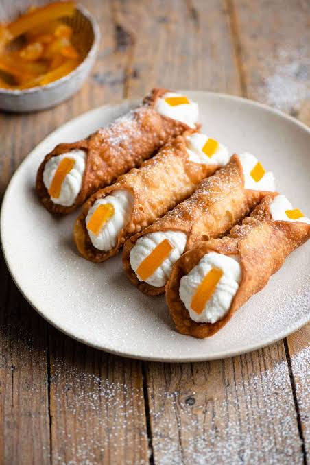 Cannoli