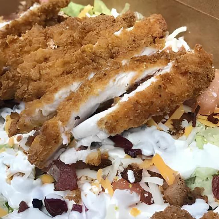 Crispy Chicken House Salad