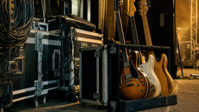 Squeeze Cancel Virginia Show After Tour Bus Worker Crushed in Venue Accident inline image