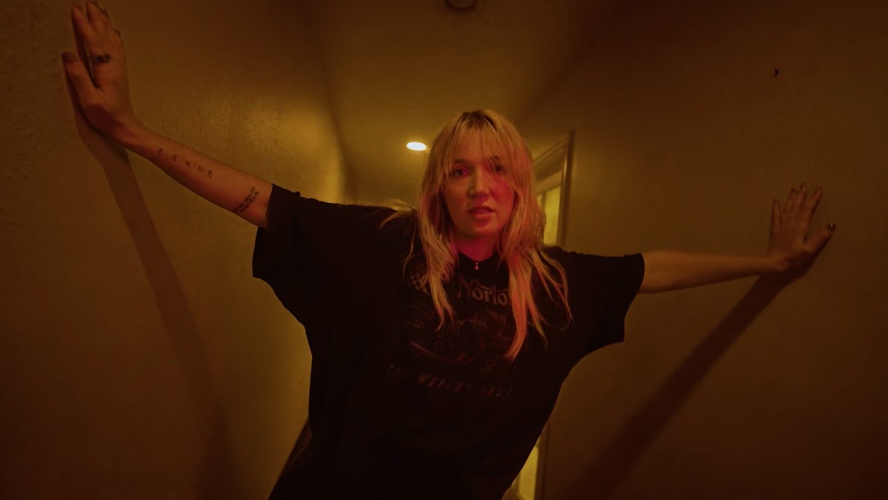 Winona Fighter - HAMMS IN A GLASS (Official Video) - YouTube