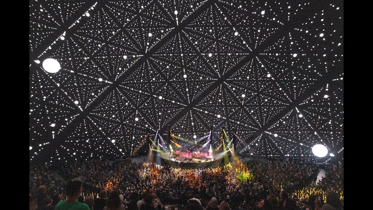Phish - Live at Sphere 4/18/2024 - Sand (4K HDR) - YouTube