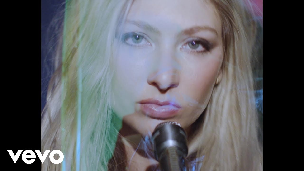 Blu DeTiger - Latency - YouTube
