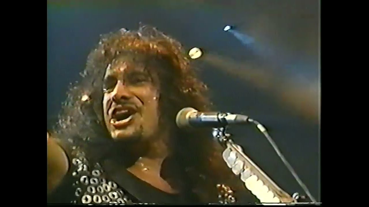KISS Alive III in Detroit (Uncut) - YouTube