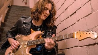 Tyler Bryant Fender Strat &lsquo;Pinky&rsquo;