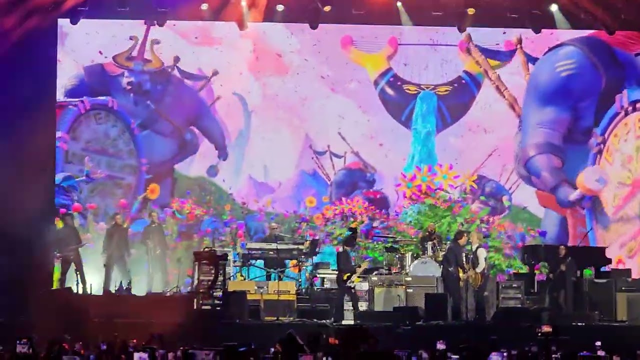Paul McCartney - The End (With St. Vincent and Jack White) - YouTube