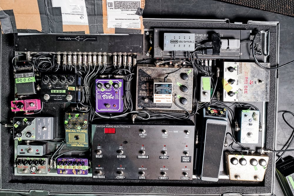 J Mascis