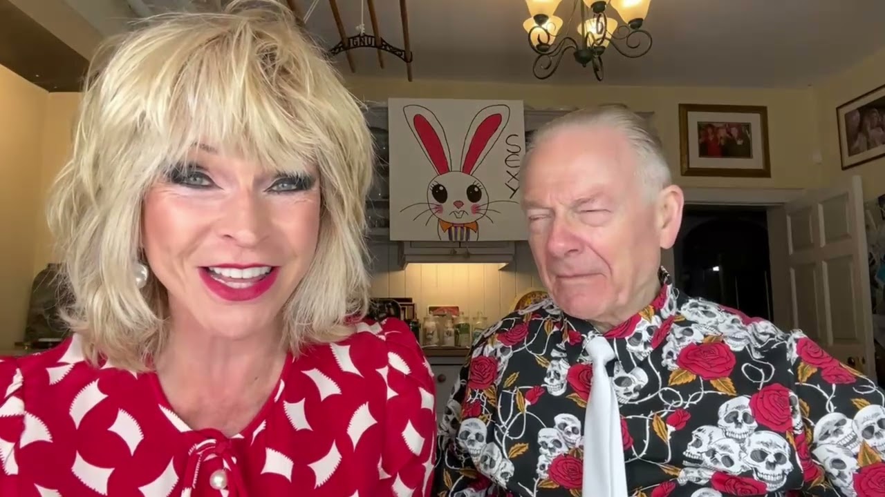 Toyah and Robert - Upbeat Moments - YouTube