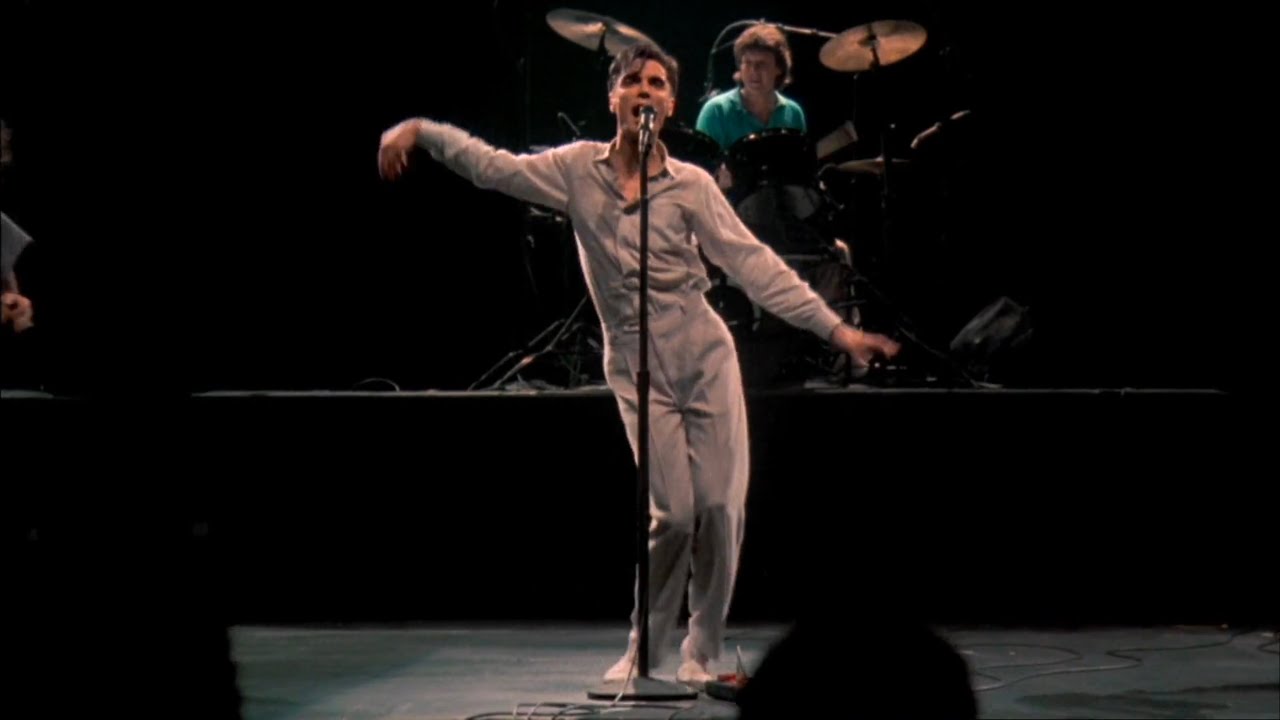 Talking Heads - Life During Wartime (live) - YouTube
