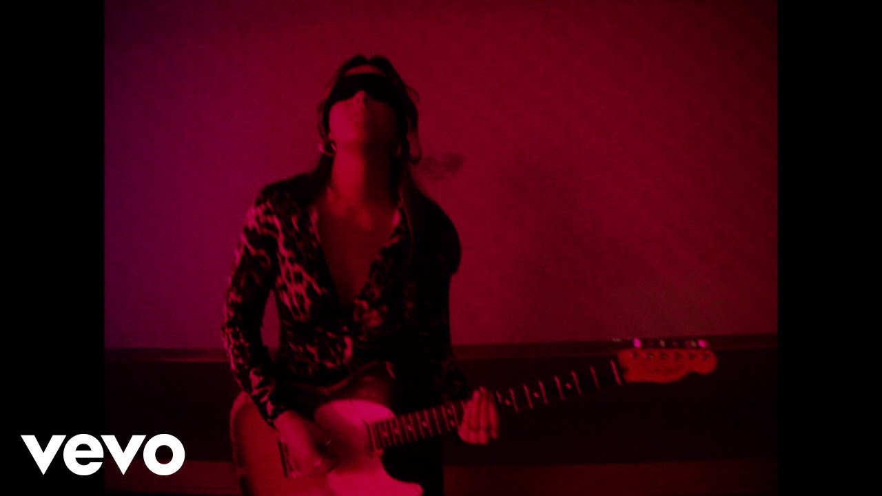 The Mysterines - Hung Up - YouTube