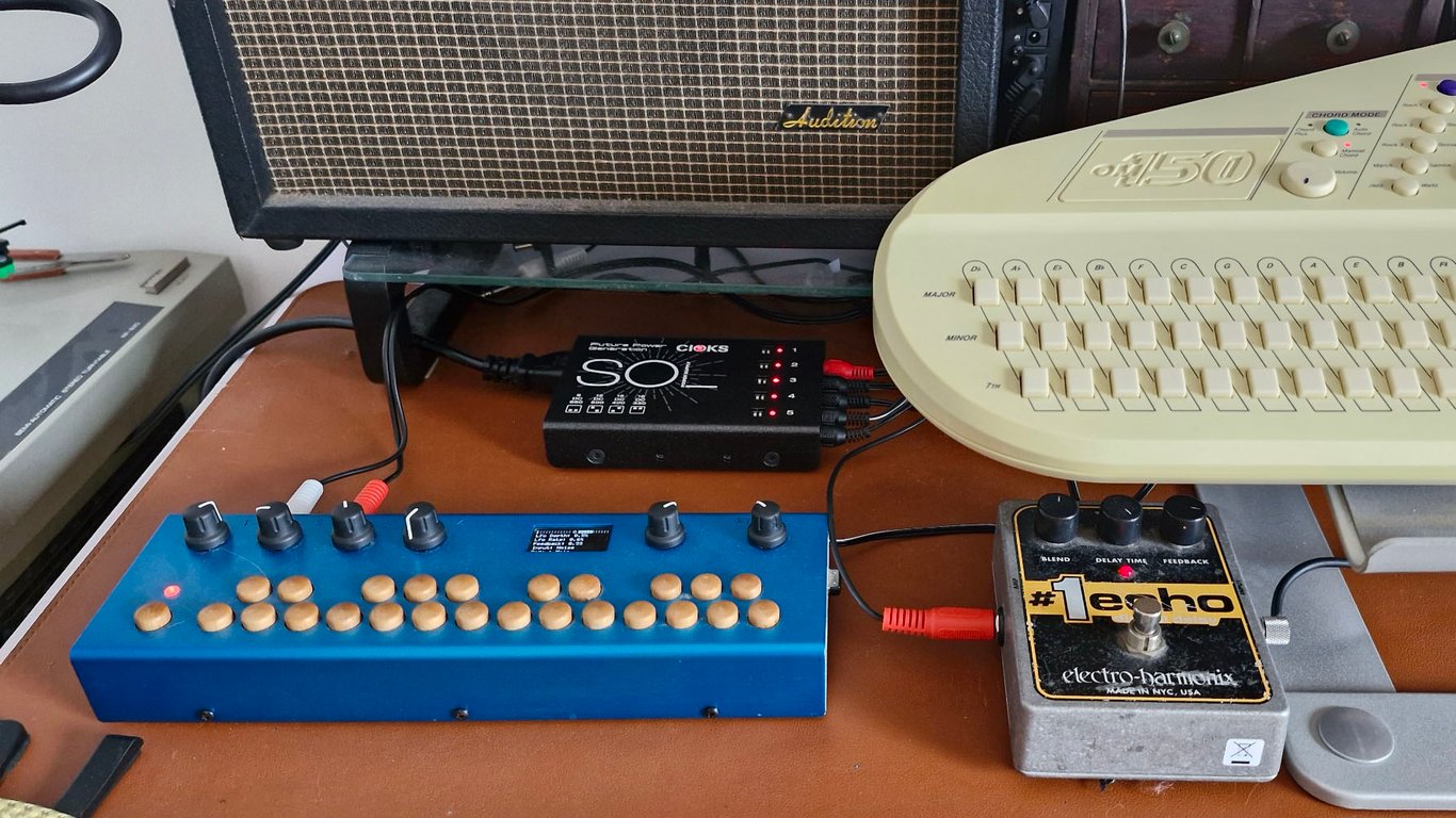 Cioks Sol Future Power Generation power supply used on a desktop to power a range of pedals
