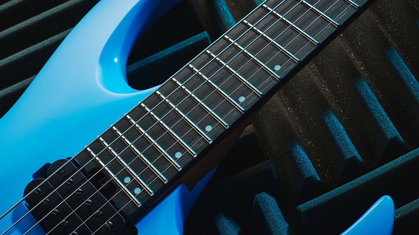 The fingerboard of the Jackson Pro Plus Series Signature Misha Mansoor Juggernaut ET6