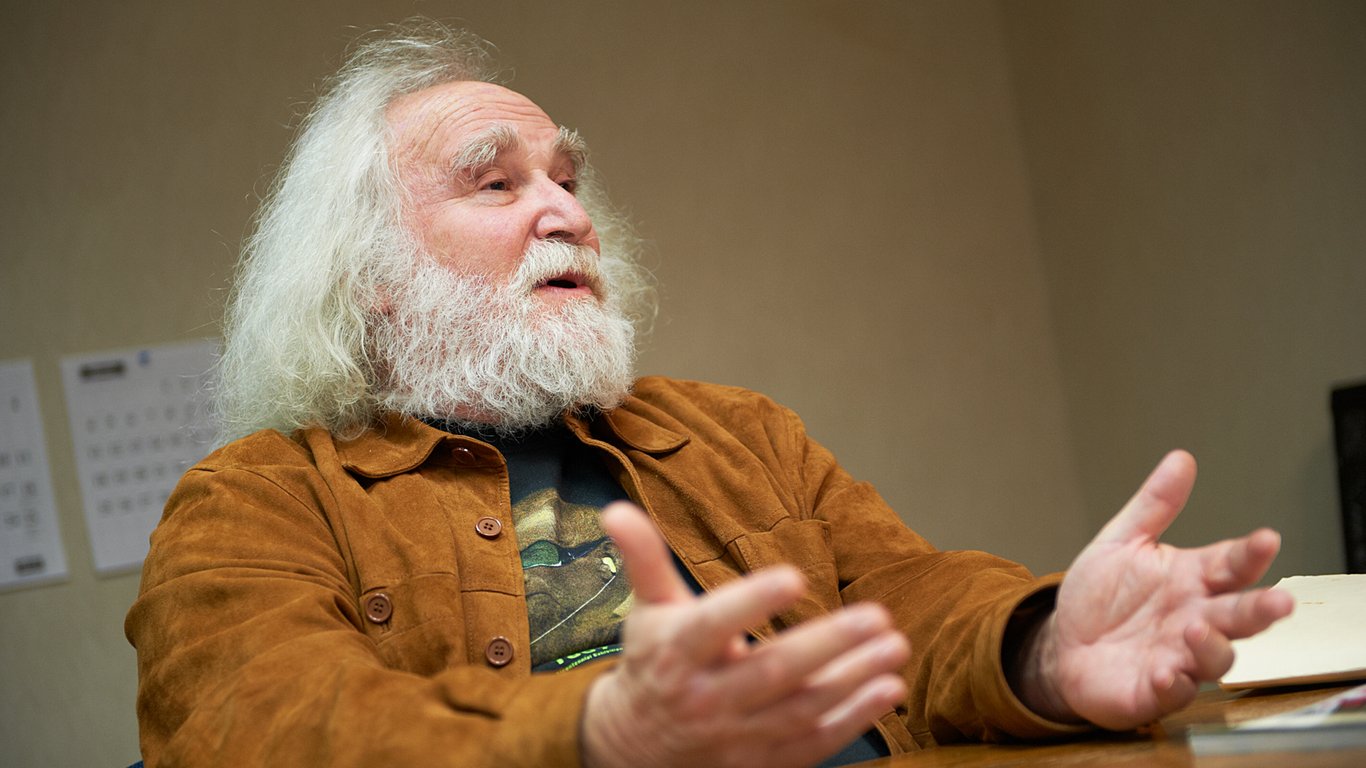 Electro-Harmonix founder Mike Matthews